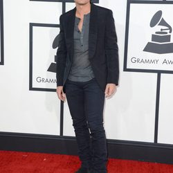 Keith Urban en la alfombra roja de los Grammy 2014