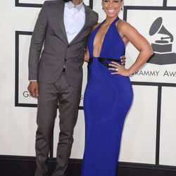 Swizz Beatz y Alicia Keys en la alfombra roja de los Grammy 2014