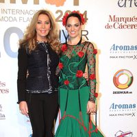 Norma Duval y su nuera Estrella Martín en el SIMOF 2014