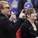 Kevin Costner y Jennifer Garner en la Super Bowl 2014