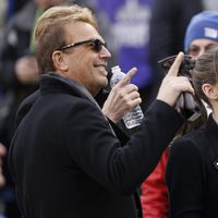 Kevin Costner y Jennifer Garner en la Super Bowl 2014