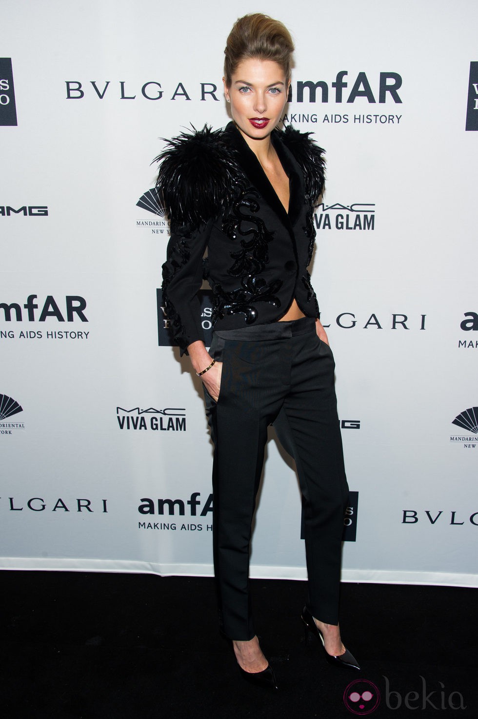 Jessica Hart en la gala amfAR 2014 de Nueva York