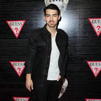 Joe Jonas en la Semana de la Moda de Nueva York 2014
