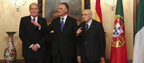 El Rey con el presidente de Portugal y el presidente de Italia en Lisboa