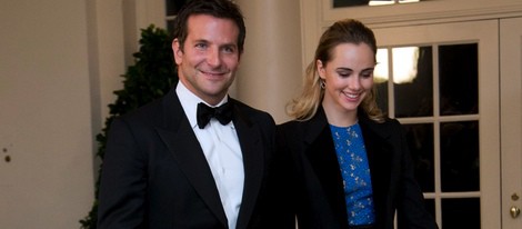 Bradley Cooper y Suki Waterhouse en una cena de gala en la Casa Blanca