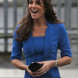 Kate Middleton a su llegada al Instituto Northolt para niños con discapacidades