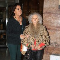 La Duquesa de Alba y Carmen Tello en el Rastrillo Nuevo Futuro de Sevilla 2014