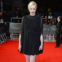 Gwendoline Christie en la alfombra roja de los BAFTA 2014