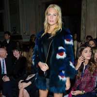 Poppy Delevingne en el front row de la Semana de la Moda de Londres 2014