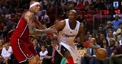 Lamar Odom jugando al baloncesto con Los Angeles Clippers