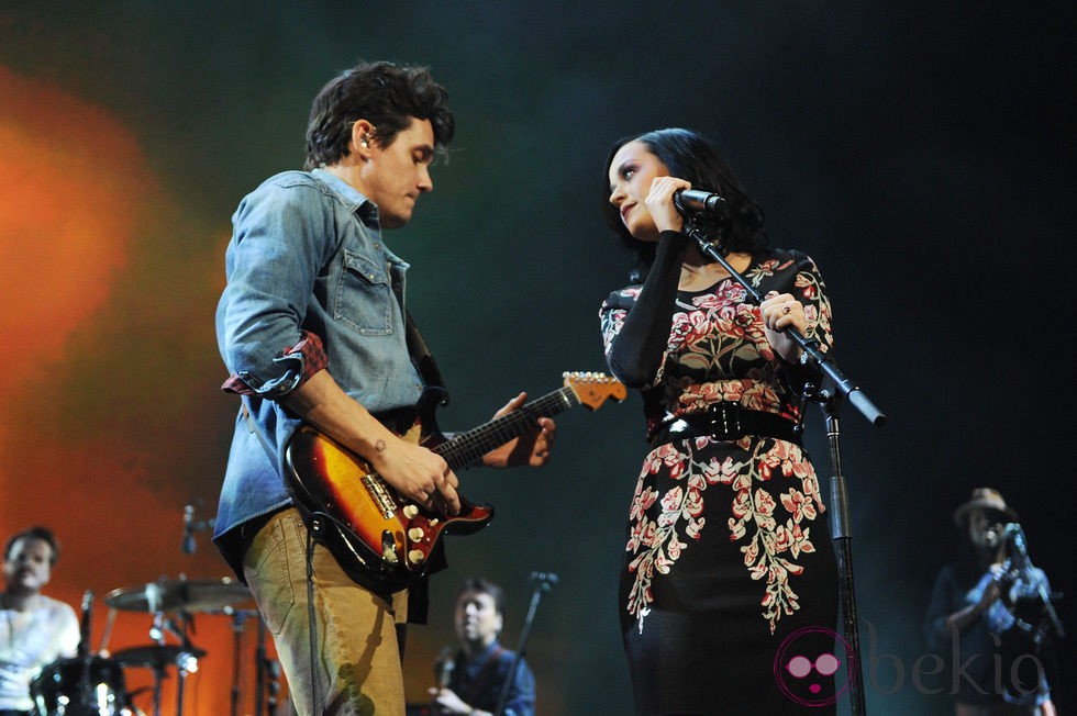Katy Perry y John Mayer, juntos en concierto
