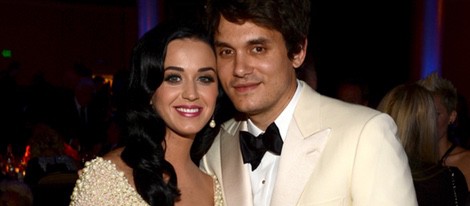 Katy Perry y John Mayer en una fiesta previa a los Premios Grammy 2013