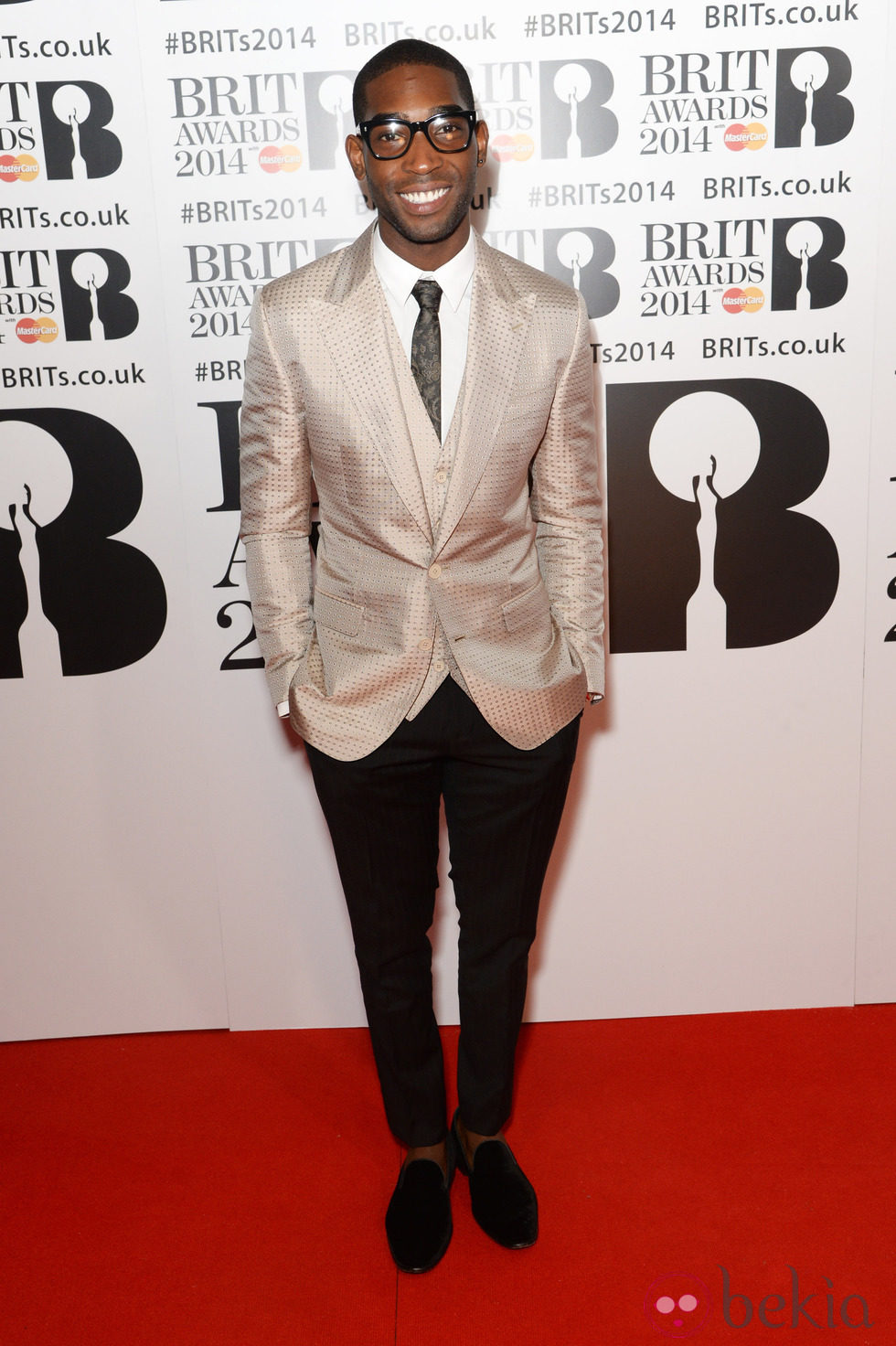 Tinie Tempah en los Brit Awards 2014