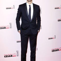 Pierre Niney en los Premios César 2014