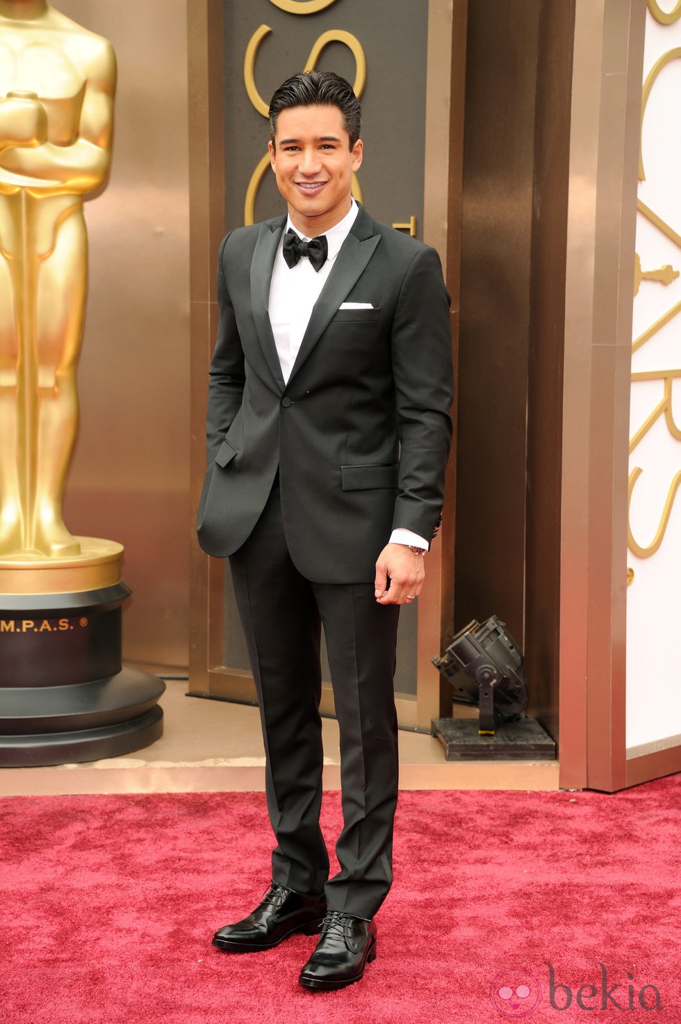 Mario Lopez en la alfombra roja de los Oscar 2014