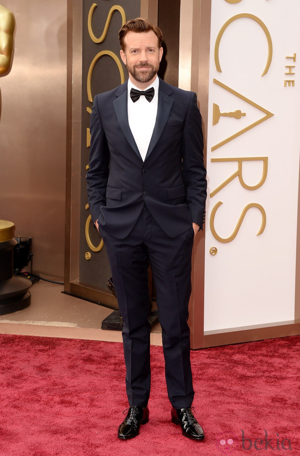 Jason Sudeikis en la alfombra roja de los Oscar 2014