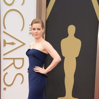 Amy Adams en la alfombra roja de los premios Oscar 2014
