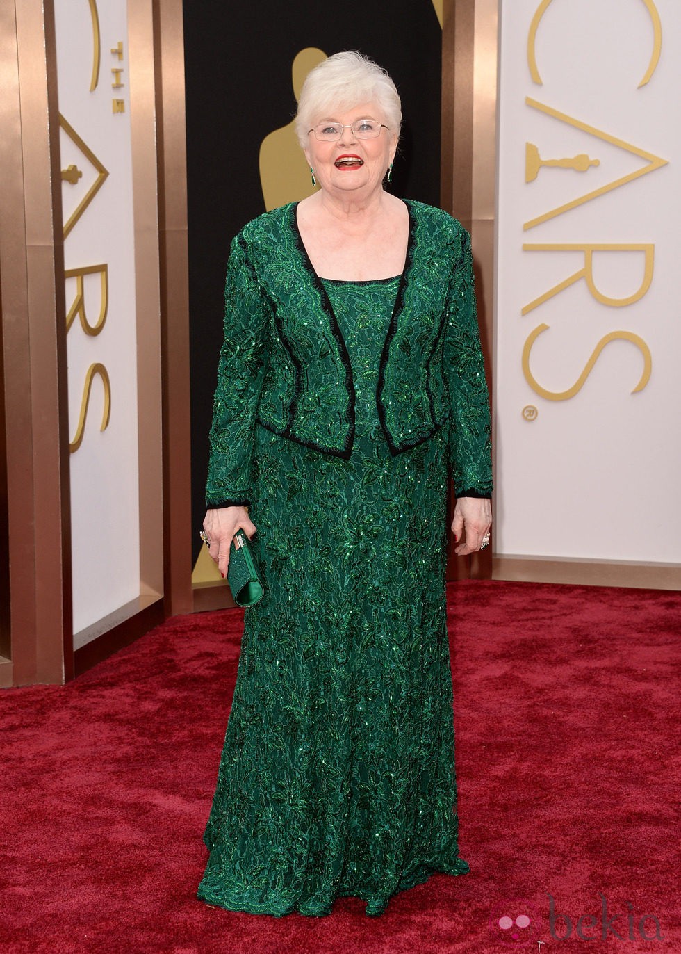 June Squibb en la alfombra roja de los Oscar 2014