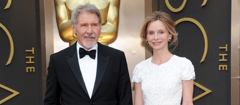 Harrison Ford y Calista Flockart en la alfombra roja de los Oscar 2014