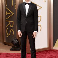 Ezra Koenig en la alfombra roja de los Oscar 2014
