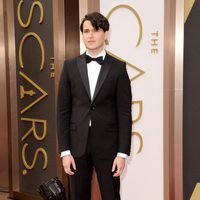 Ezra Koenig en la alfombra roja de los Oscar 2014