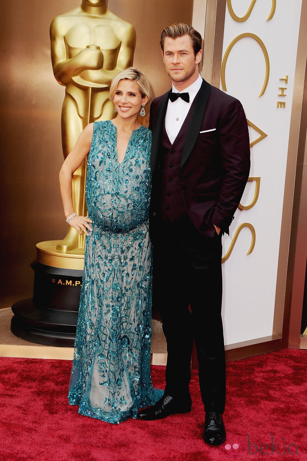 Elsa Pataky y Chris Hemsworth en la alfombra roja de los Oscar 2014