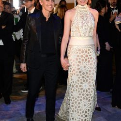 Ellen DeGeneres y Portia de Rossi en la fiesta Governors Ball tras los Oscar 2014