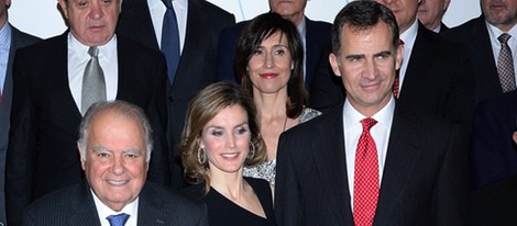 Los Príncipes Felipe y Letizia en el homenaje a Enrique V. Iglesias