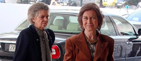 La Reina Sofía e Irene de Grecia llegan a Atenas para el homenaje al Rey Pablo de Grecia