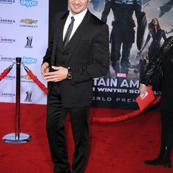 Jeremy Renner en el estreno de 'Capitán América: El Soldado de Invierno'