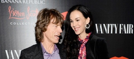 Mick Jagger y la diseñadora L'Wren Scott en la presentación de su colección 2013
