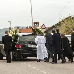 Los Rajoy despiden a Luis Rajoy Brey en su funeral