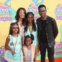 Chris Rock junto a su familia en los Kids Choice Awards 2014