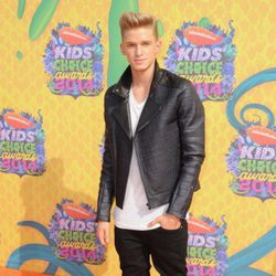 Cody Simpson en los Kids Choice Awards 2014
