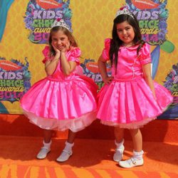 Sophia Grace y Rosie en los Kids Choice Awards 2014