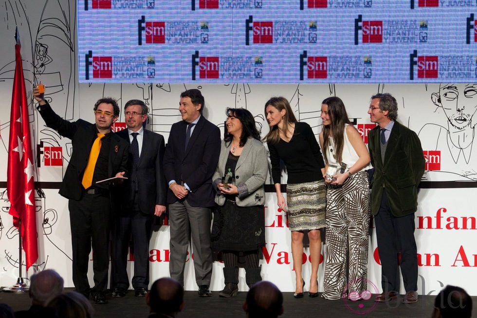 El selfie de la Princesa Letizia en la entrega del Premio 'El Barco de Vapor'
