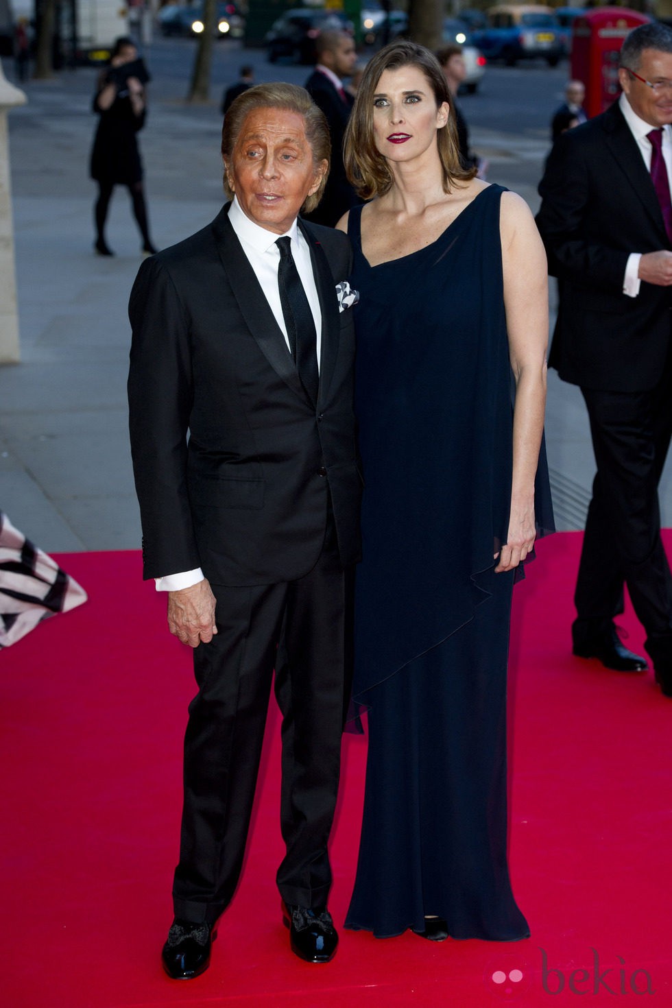 Valentino y Rosario Nadal en la exposición 'The Glamour of Italian Fashion 1945-2014'