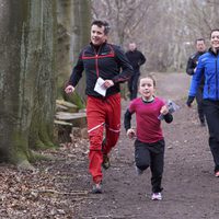 Federico, Mary e Isabel de Dinamarca corriendo en Find Your Way Day