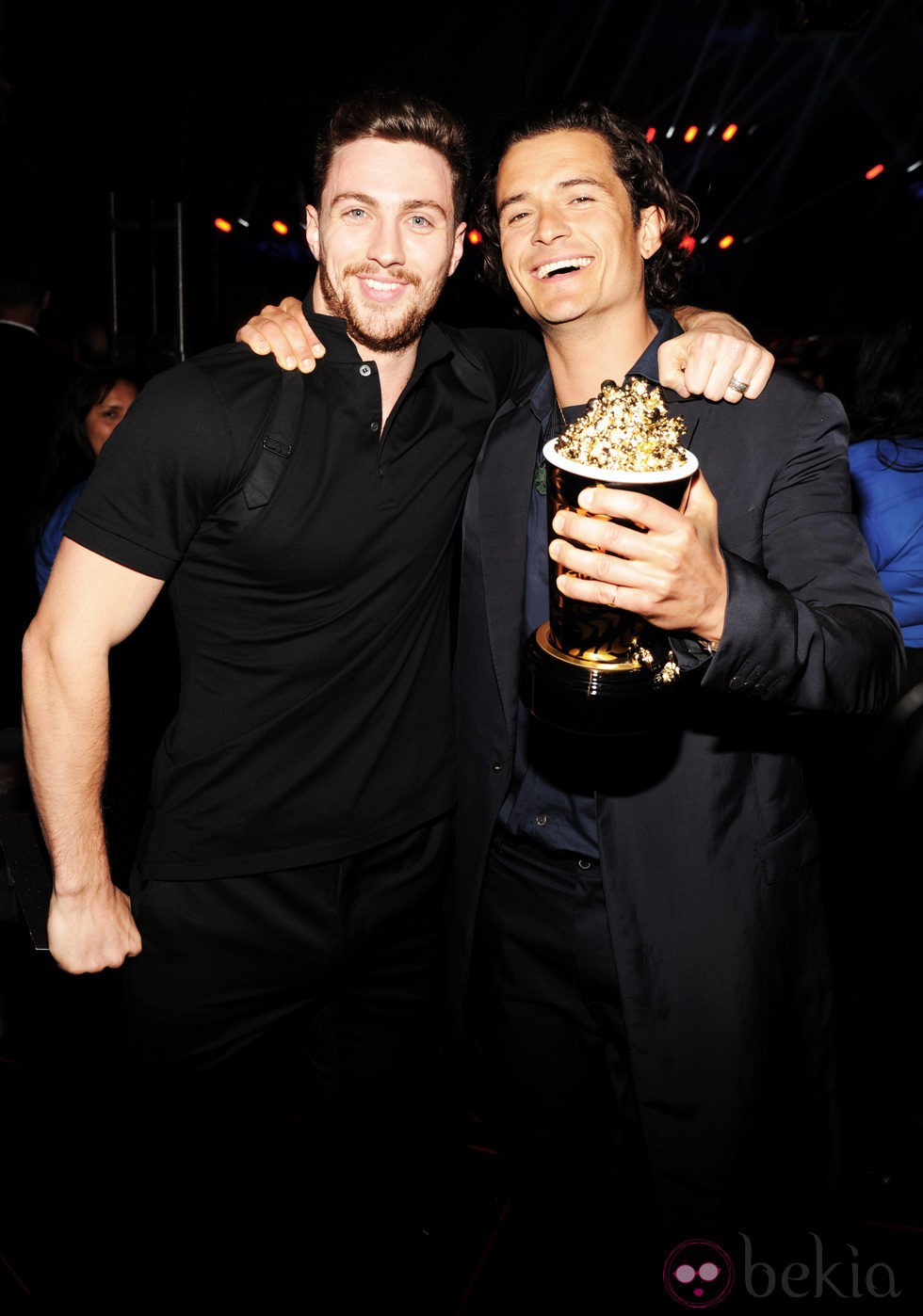 Orlando Bloom y Aaron Taylor-Johnson en los MTV Movie Awards 2014