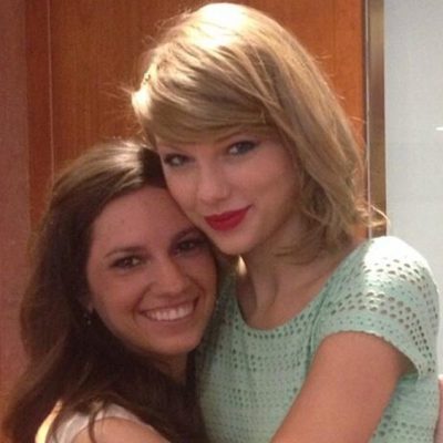 Taylor Swift sorprende a una fan en su despedida de soltera