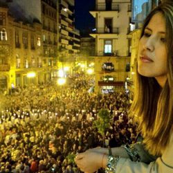 Chabelita Pantoja viendo las procesiones de Sevilla en la Semana Santa 2014