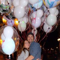 Megan Fox y Brian Austin Green en Disneyland