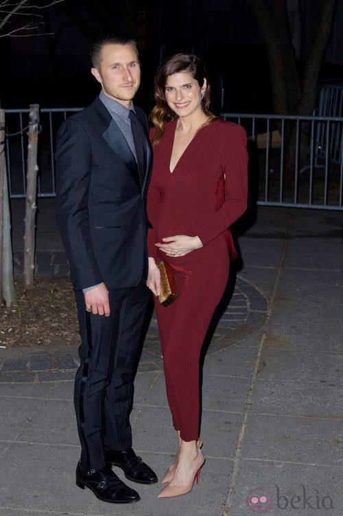 Lake Bell presume de embarazo junto a su marido Scott Campbell en el Festival de Tribeca 2014