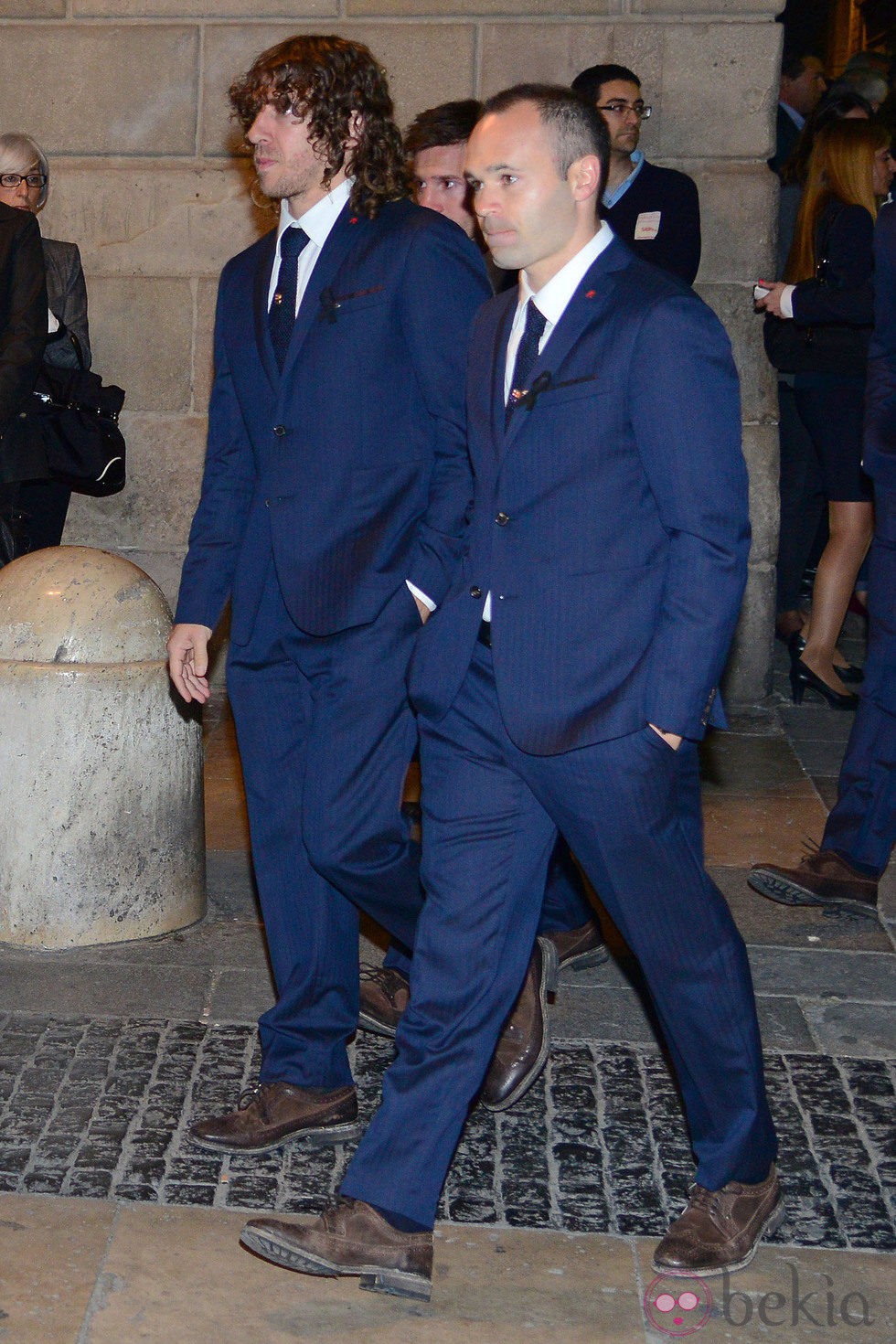 Carles Puyol y Andrés Iniesta en el funeral de Tito Vilanova en la Catedral de Barcelona