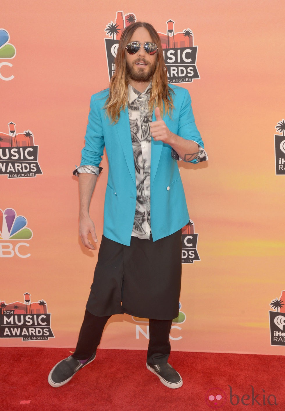 Jared Leto en la alfombra roja de los iHeartRadio Music Awards 2014