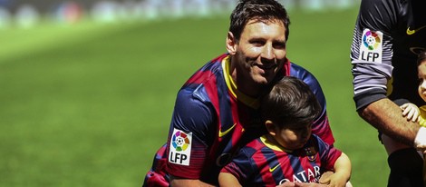 Leo Messi y su hijo Thiago antes del partido Barça-Getafe