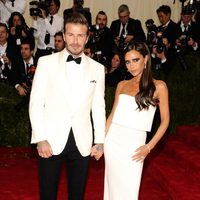 David Beckham y Victoria Beckham en la Gala MET 2014