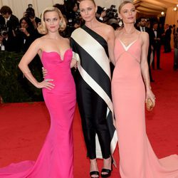 Reese Whiterspoon, Stella McCartney y Kate Bosworth en la Gala MET 2014