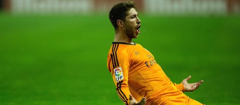 Sergio Ramos celebra su primer gol tras ser padre