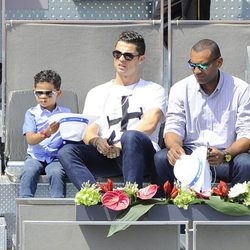Cristiano Ronaldo y su hijo en el partido de Nadal en el Madrid Open 2014